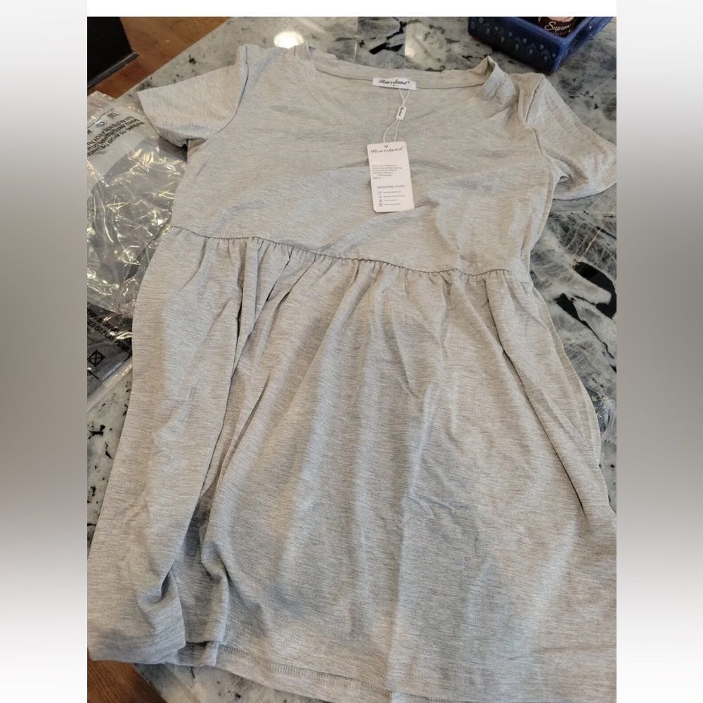 Bearsland Maternity Tops Gray Women’s Size Small NWT - Picture 3 of 7